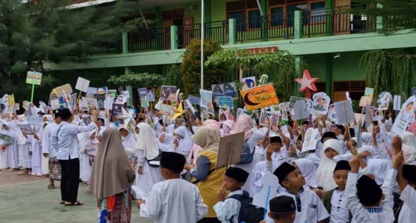 Sambut Ramadan, Keluarga Besar MIN 1 Sumenep Gelar Tarhib dan Jalan Sehat