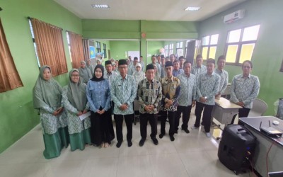 MIN 1 Sumenep Gelar Workshop “Implementasi Pembelajaran Mendalam Berbasis Cinta” Melalui Media Digital