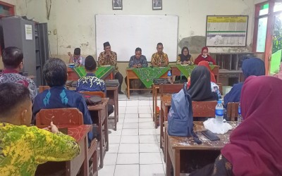 MIN 1 Sumenep Gelar Rapat Dinas Jelang Berakhirnya Semester Ganjil TA 2025/2026